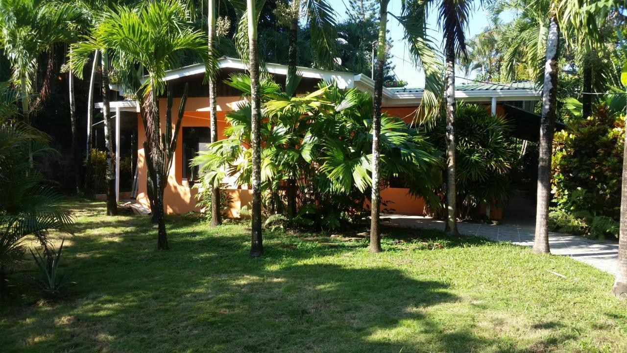 Embassy House Acomodação com café da manhã Puerto Jiménez Exterior foto