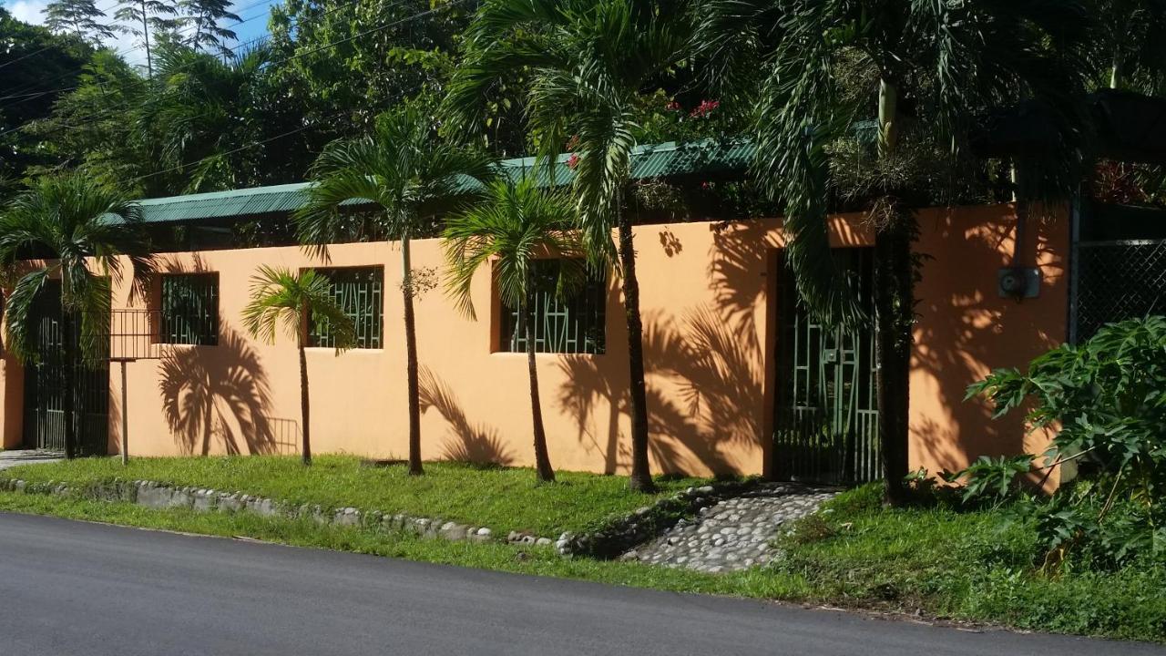 Embassy House Acomodação com café da manhã Puerto Jiménez Exterior foto